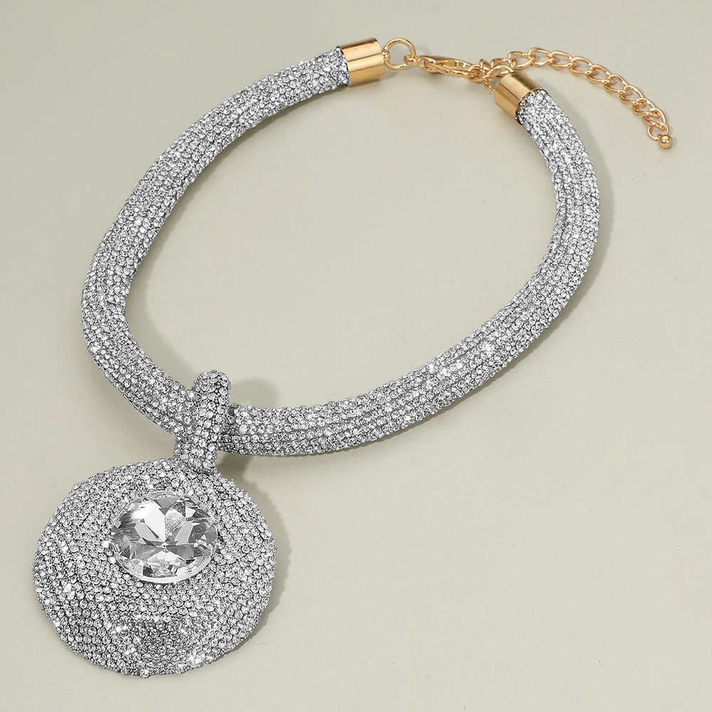 Round  clear Rhinestone necklace