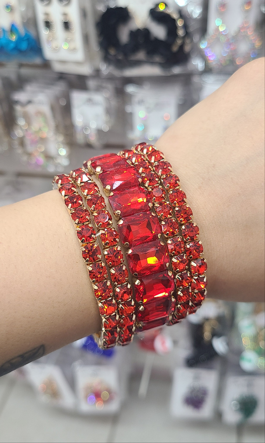 Red layer stretchy bracelet