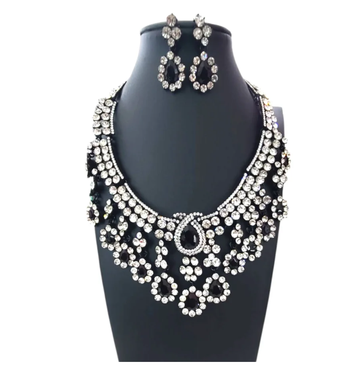 Black and white statement necklace