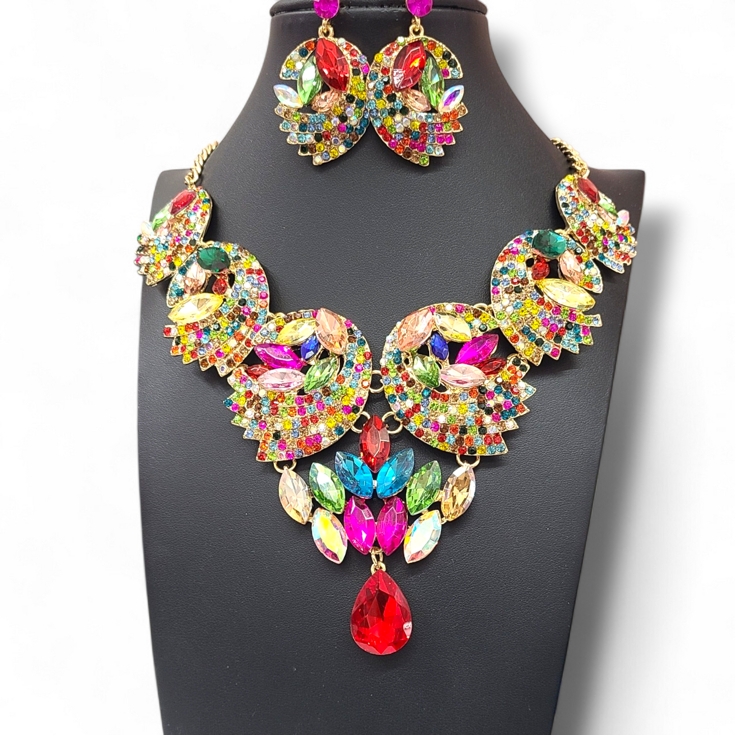 Multi statement necklace