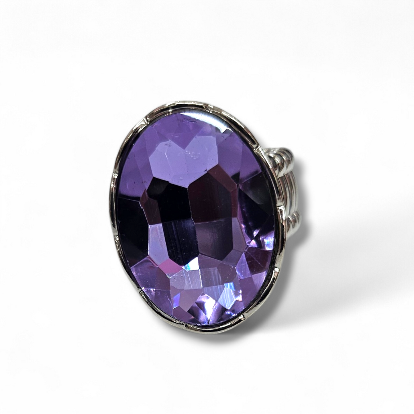 Lavender oval Ring