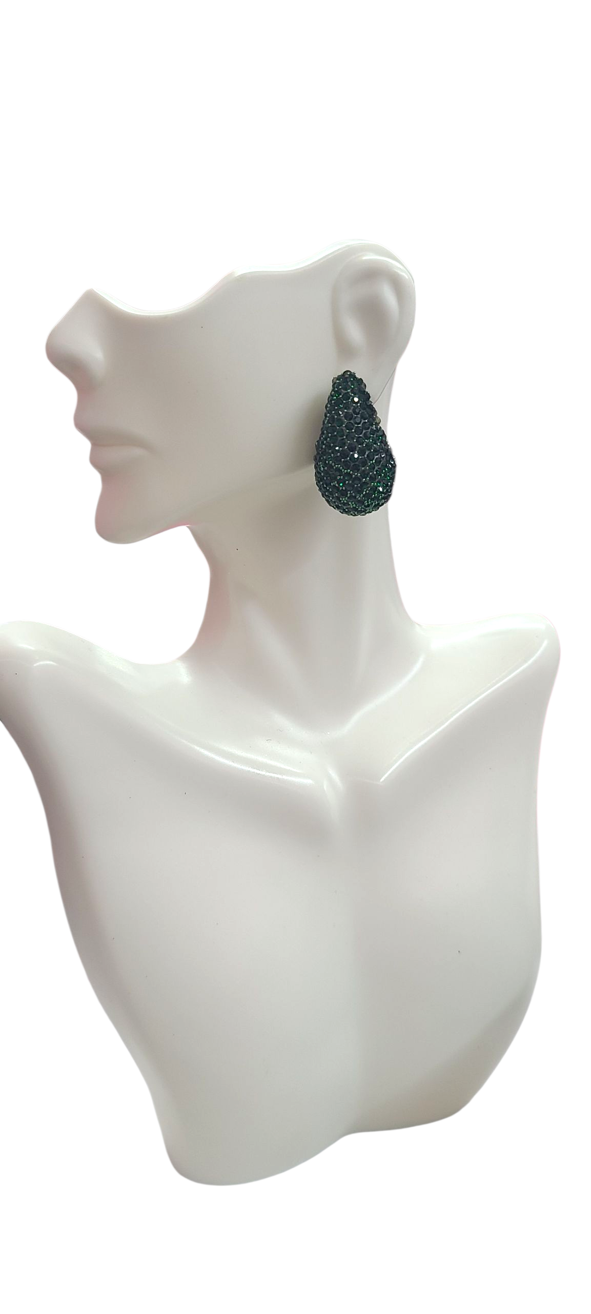 Emerald green tear drop earring