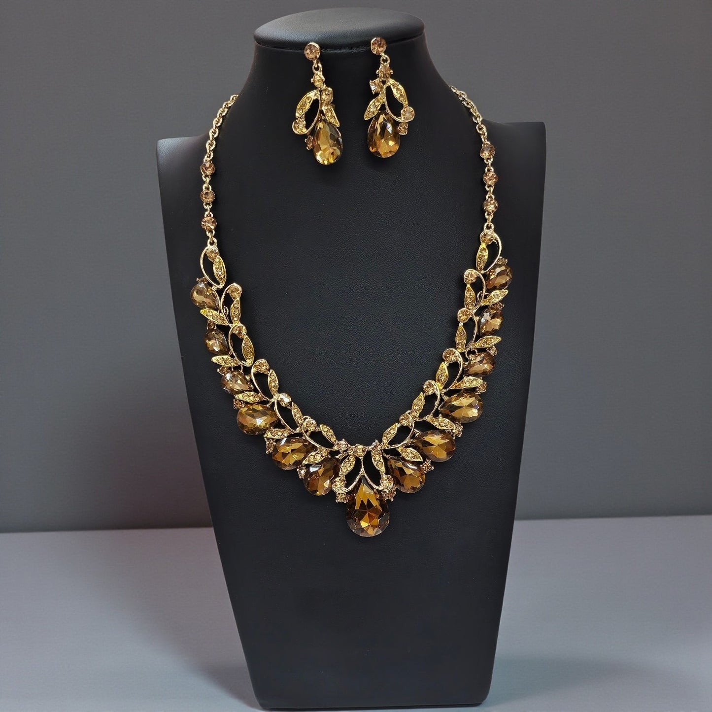 Brown Rhinestone Necklace