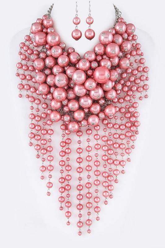 Light pink pearl Necklace