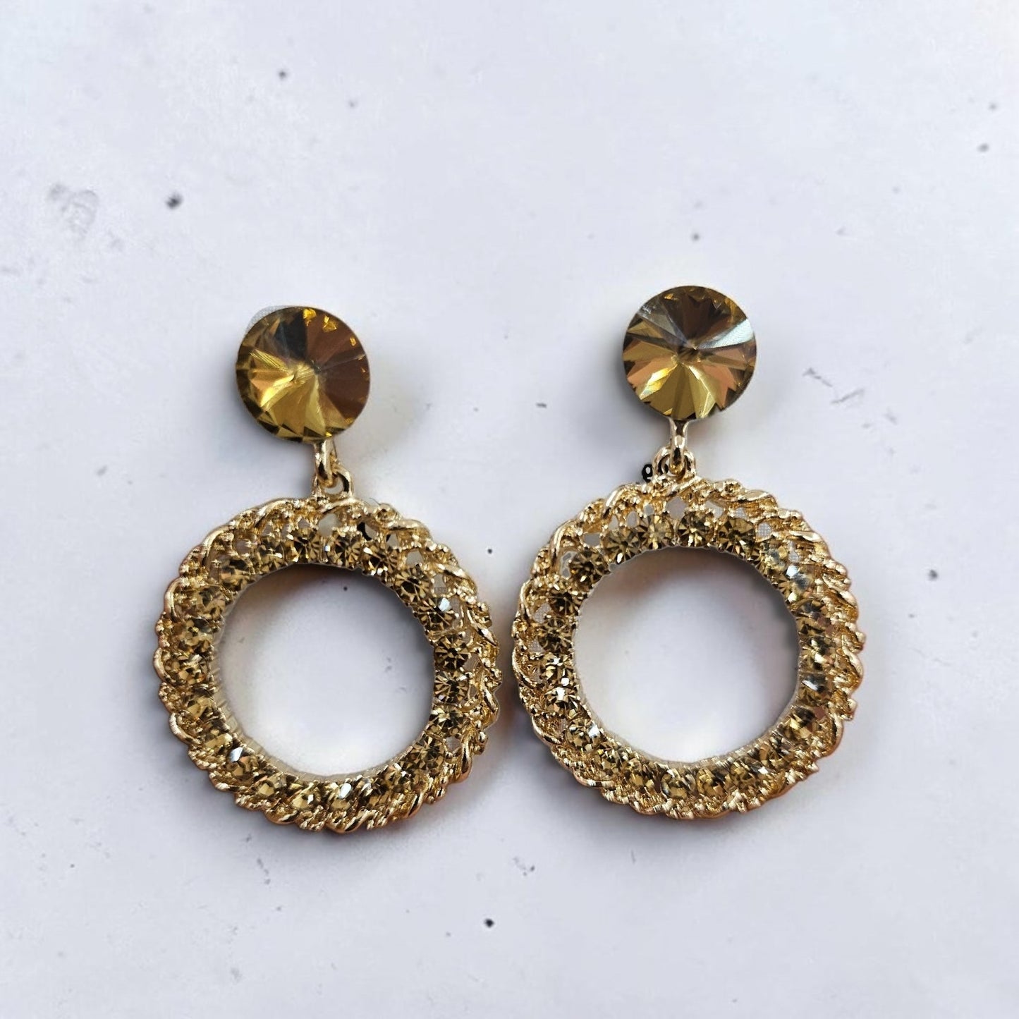 Topaz gold link earrings