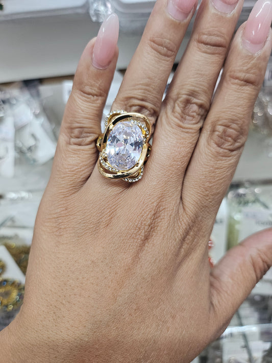 Gold Rectangle Ring