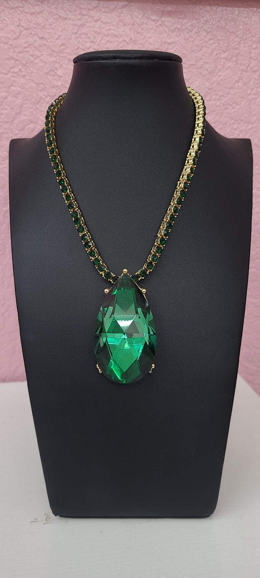 Emerald Green Gold Necklace