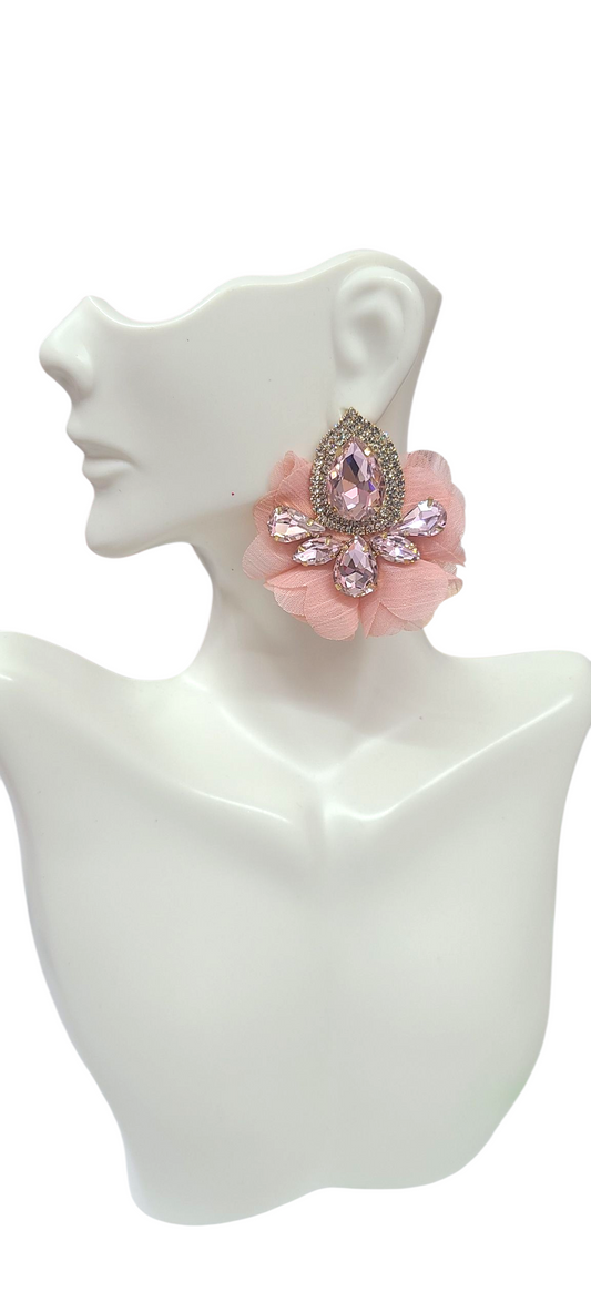 Pink elegant earrings