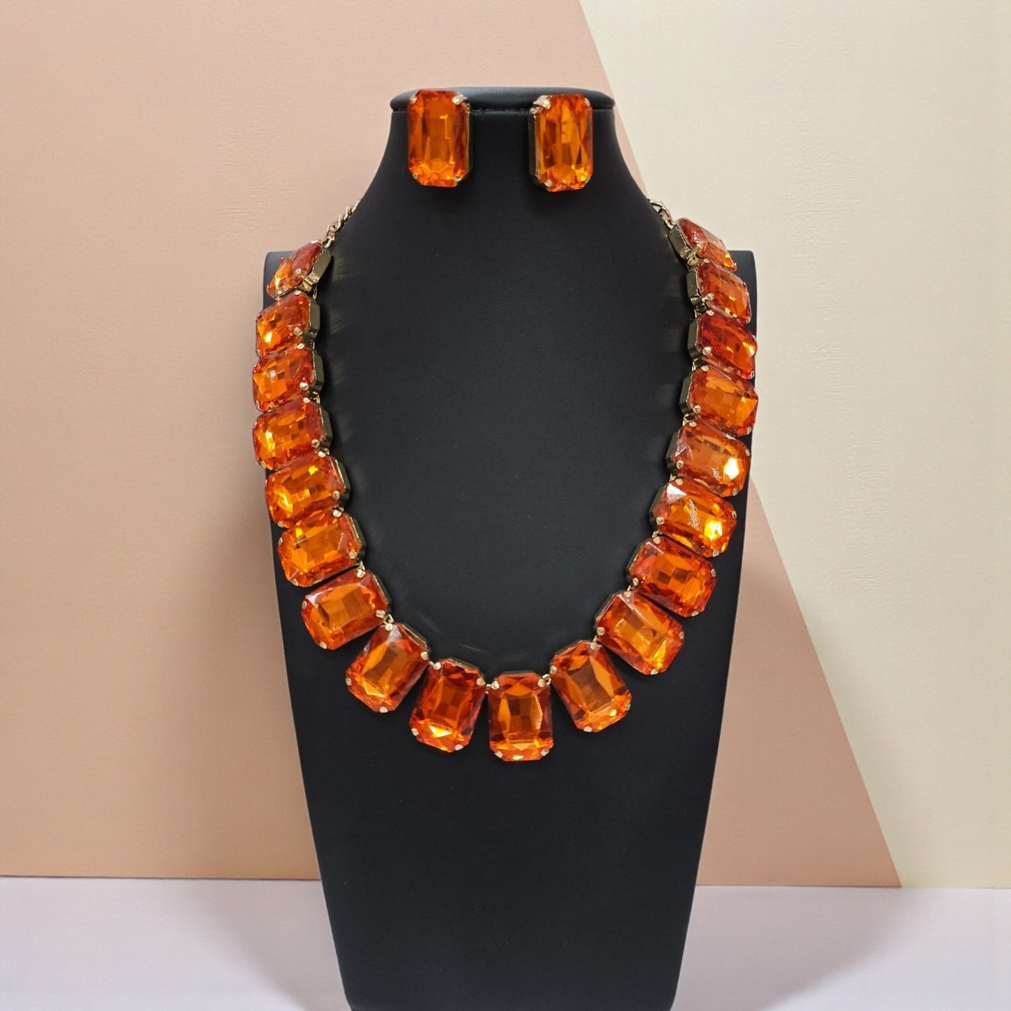 Orange Rectangle Single line necklace