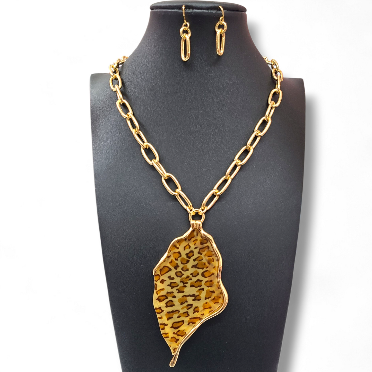 Cheetah print necklace