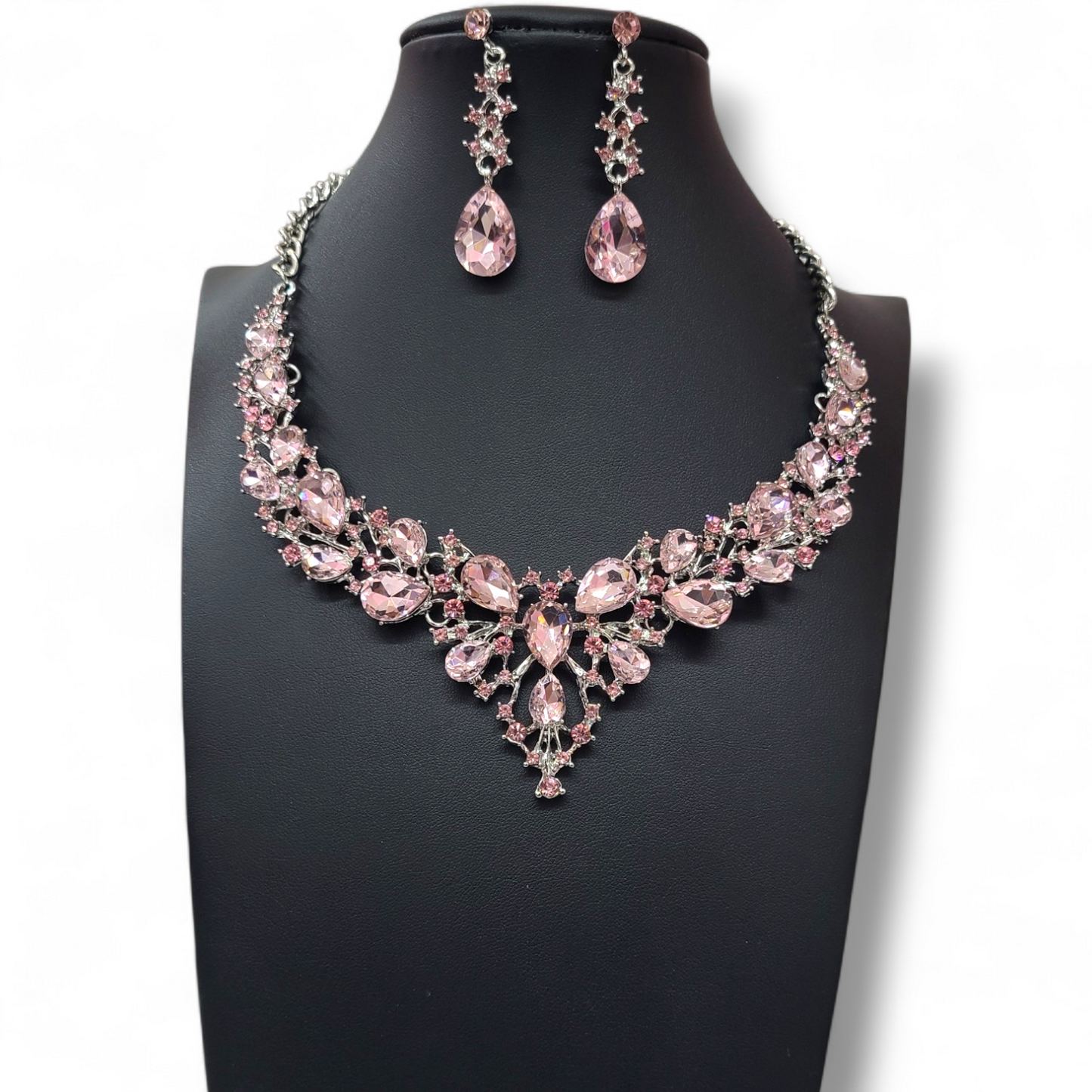 Light pink necklace