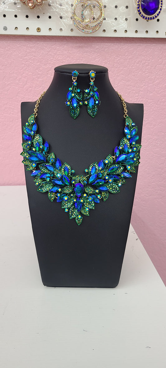 Blue Green Floral Necklace