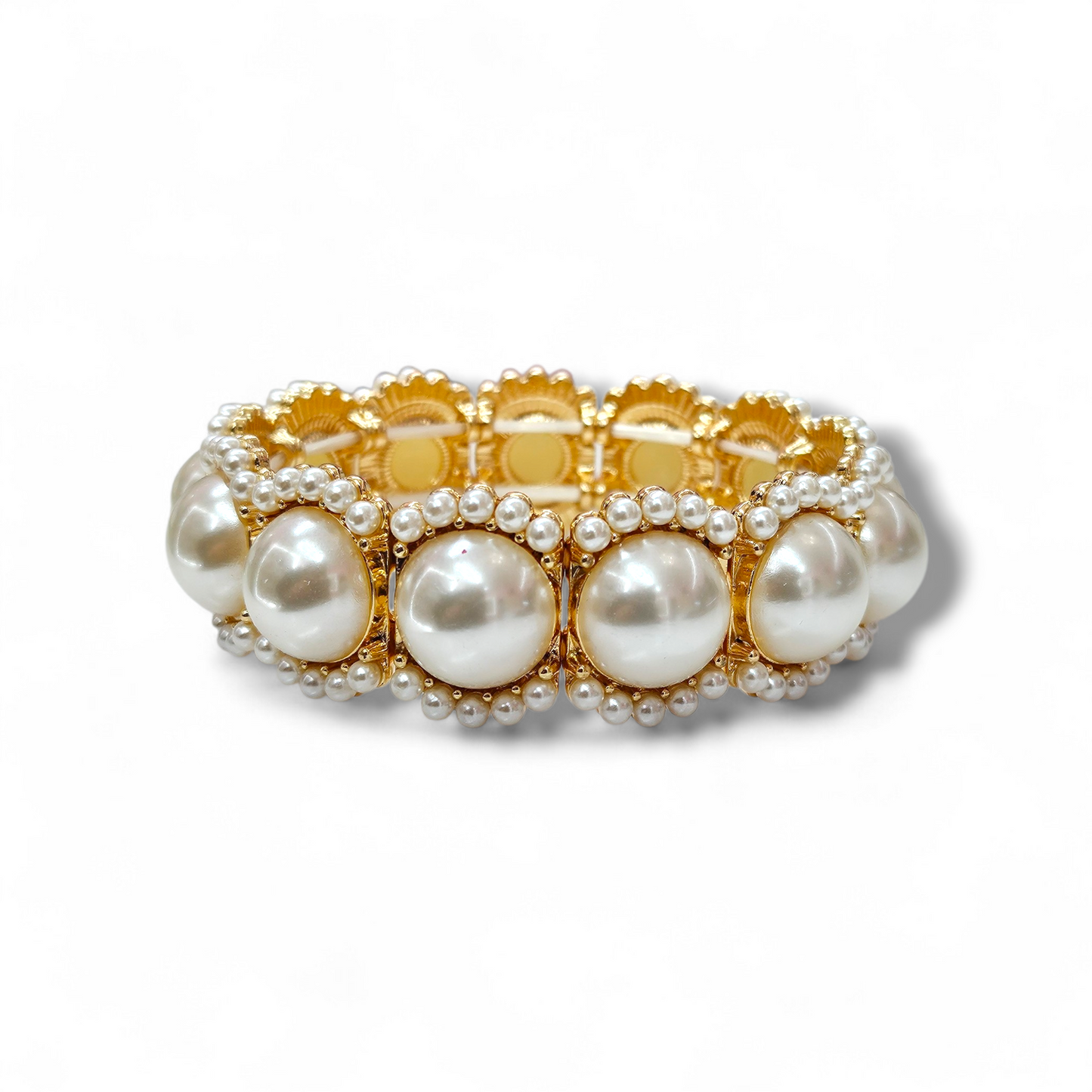 Gold pearl Bracelet