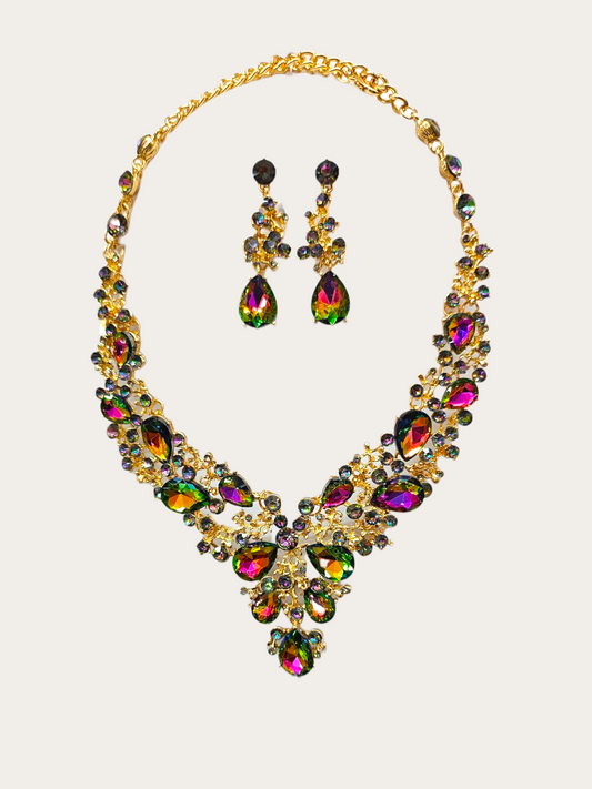 Gold Oil slick necklace