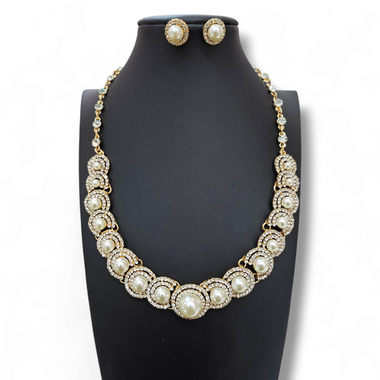 Single line Pearl Necklace