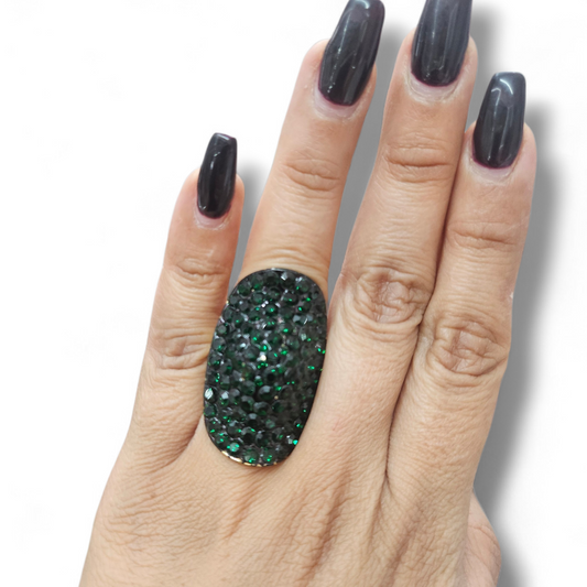 Short Green Ring