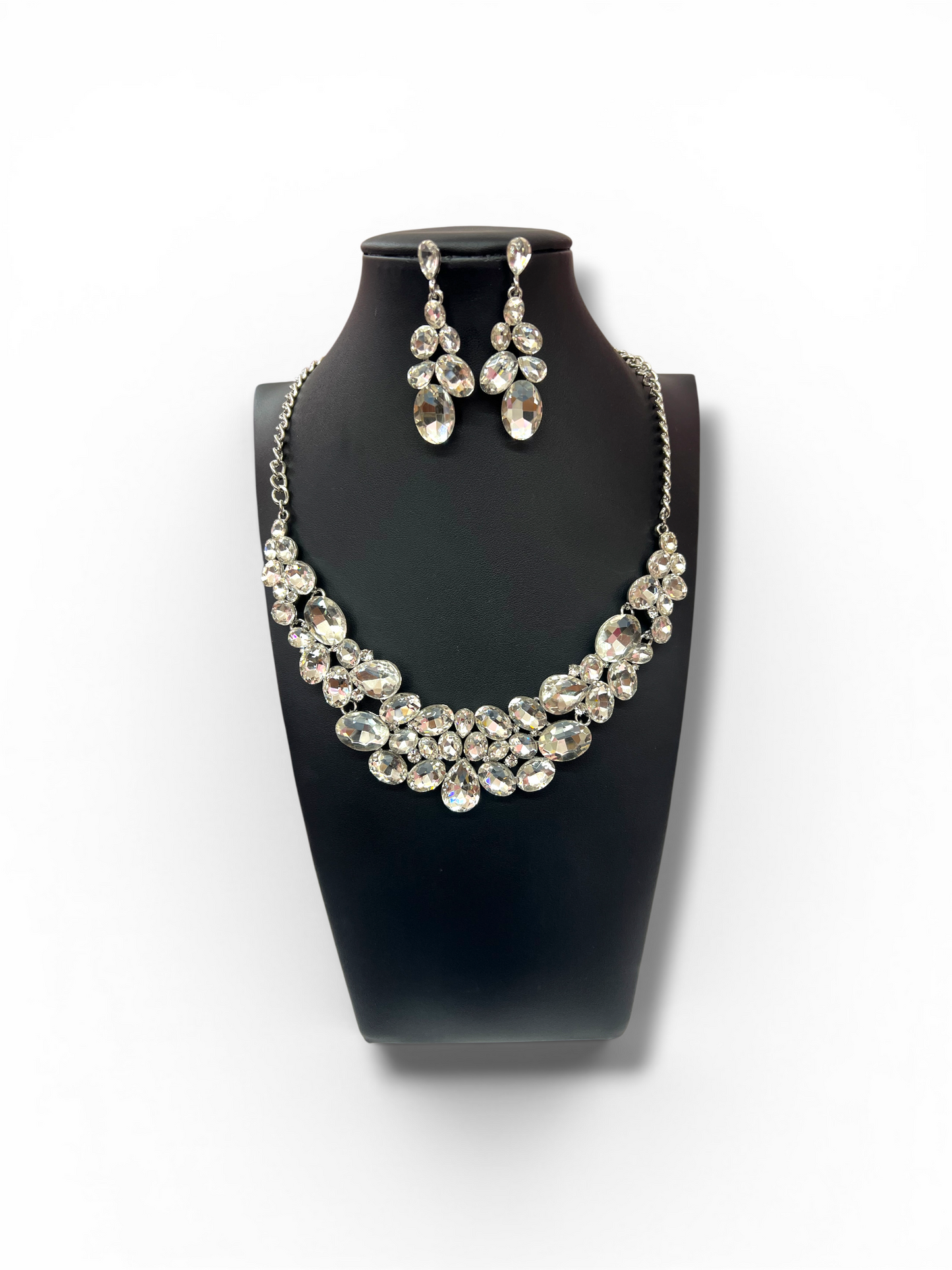 silver statment necklace and earring