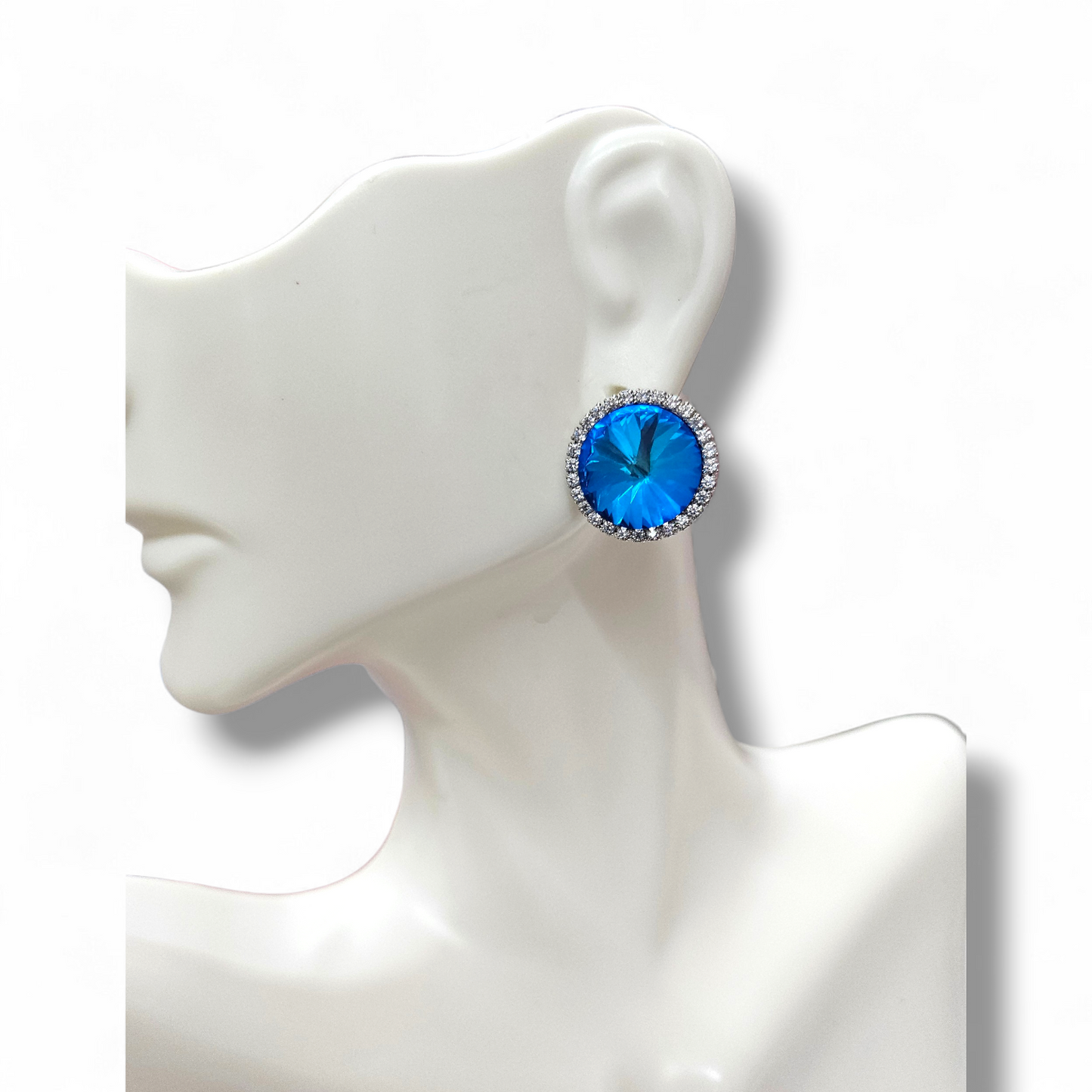 Rhodium round Blue studs